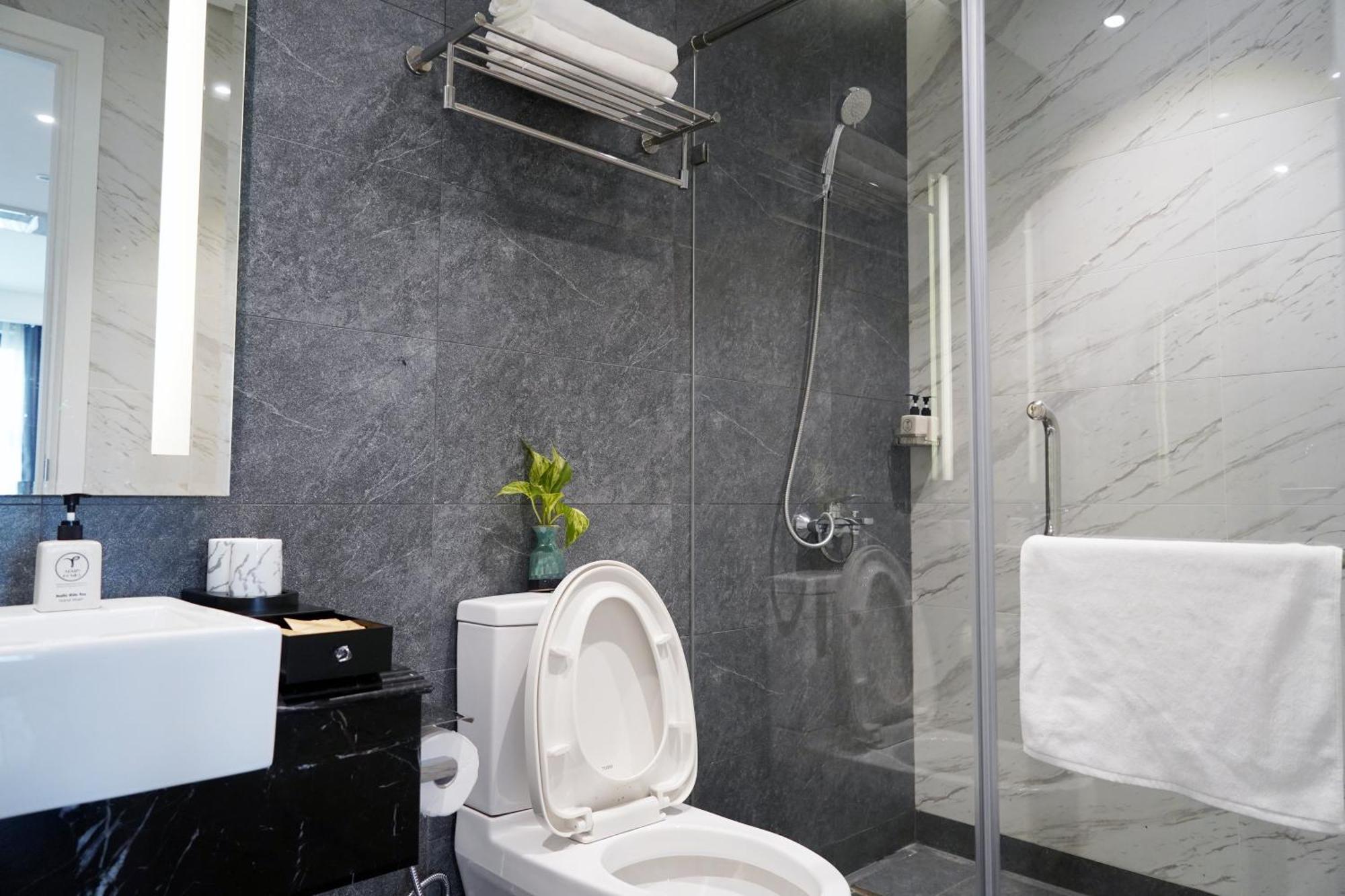 Armin Homes Altara Residences Quy Nhon Exterior photo